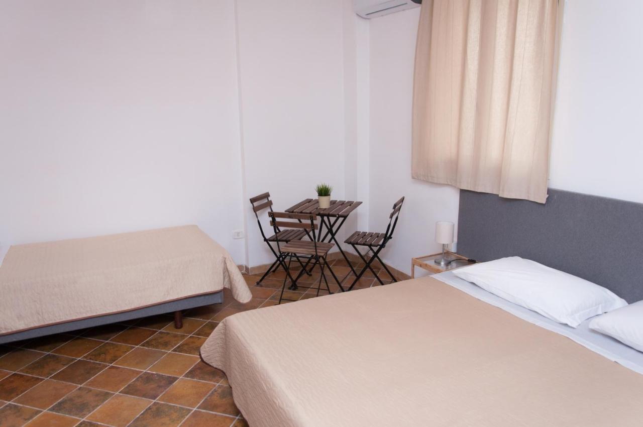 Guest House Del Lido Porto Empedocle Buitenkant foto